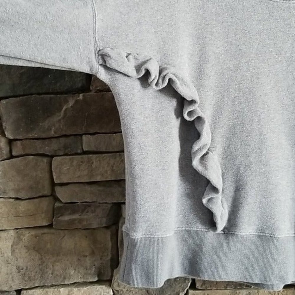 Madewell Gray Ruffle Sweatshirt - Picture 5 of 8